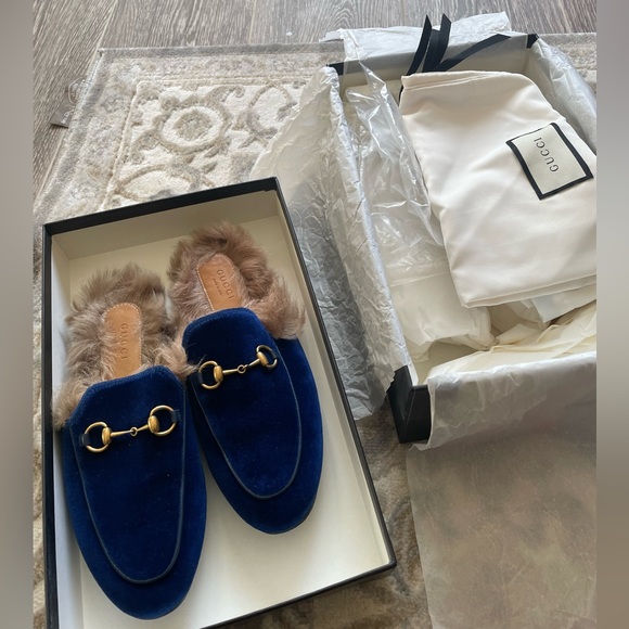 Authentic Gucci Softy Velvet Loafers Cobalt Blue size 36 - Picture 2 of 14